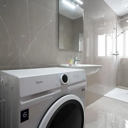 Seafront Opposite With Wifi & Ac In Qawra By 360 Estates *