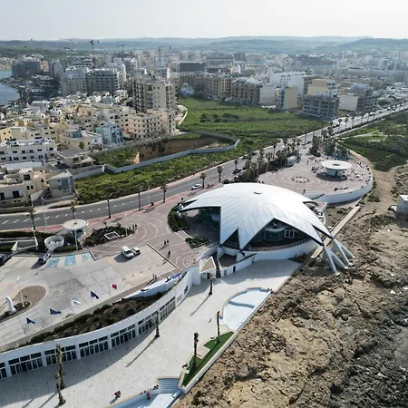 Seafront Opposite With Wifi & Ac In Qawra By 360 Estates * 세인트폴스베이