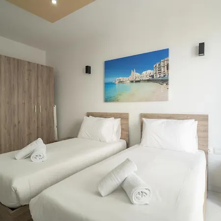 Seafront Opposite With Wifi & Ac In Qawra By 360 Estates *