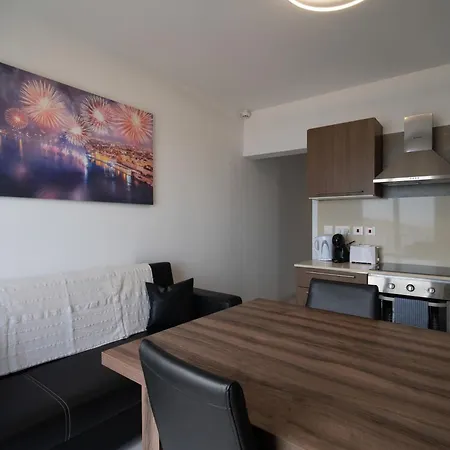 Seafront Opposite With Wifi & Ac In Qawra By 360 Estates Lejlighed San Pawl il-Baħar