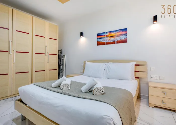 Seafront Opposite With Wifi & Ac In Qawra By 360 Estates St. Paul's Bay