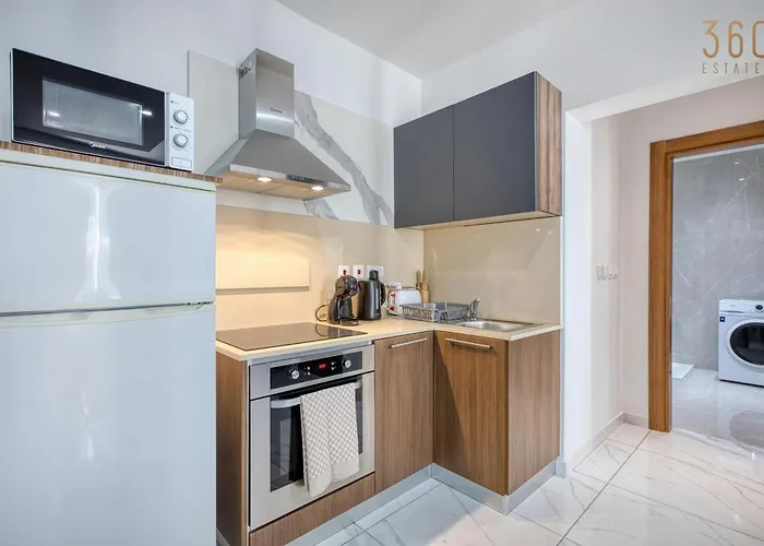 Seafront Opposite With Wifi & Ac In Qawra By 360 Estates Daire *