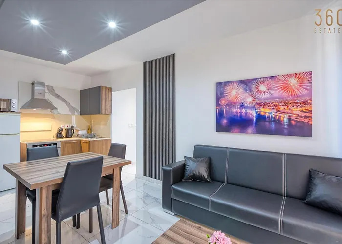 Seafront Opposite With Wifi & Ac In Qawra By 360 Estates