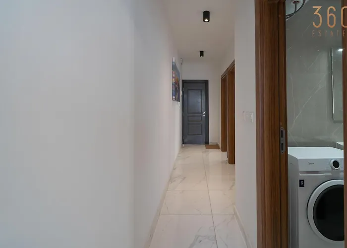 Seafront Opposite With Wifi & Ac In Qawra By 360 Estates Apartment *