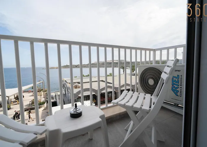 Seafront Opposite With Wifi & Ac In Qawra By 360 Estates *